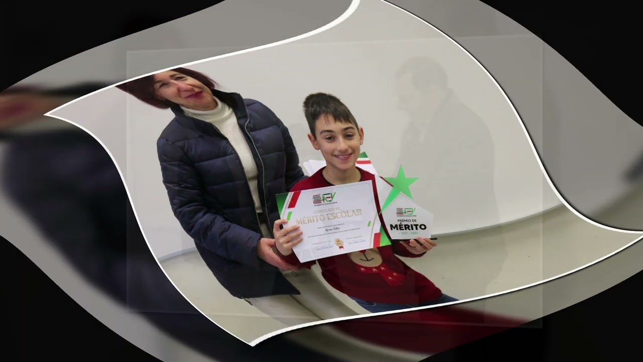 PRÉMIOS DE MÉRITO ESCOLAR
