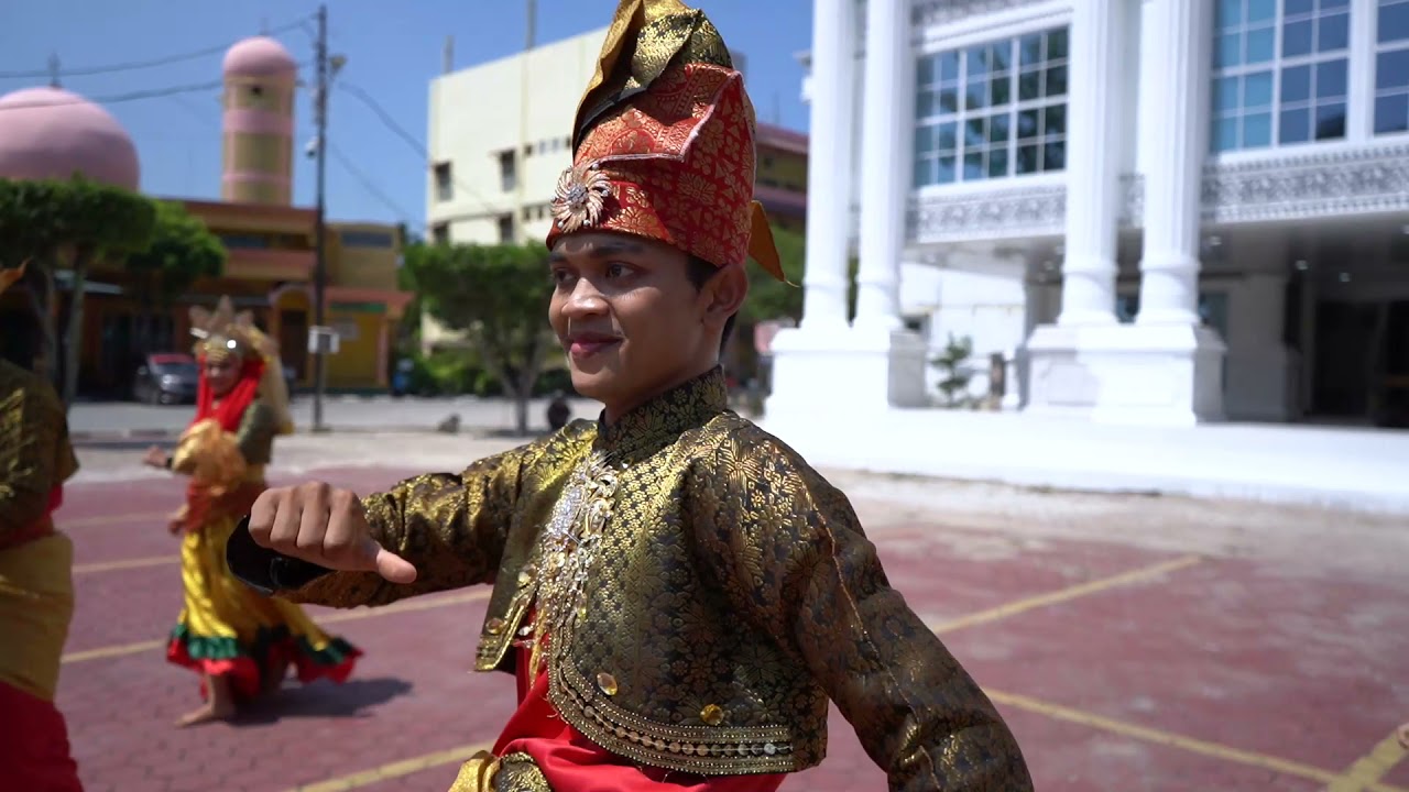 Zapin Tuah Beradat By UKM Tari Seni & Budaya UMSU