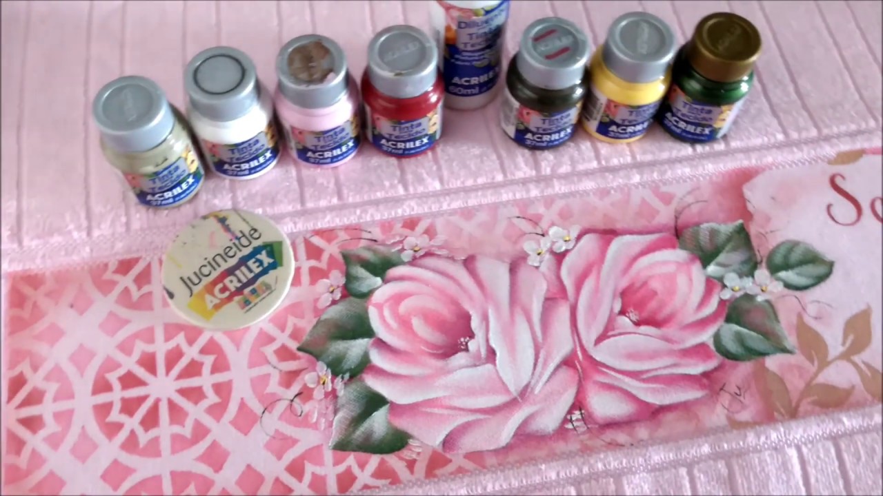 Pintura em toalhas de banho  com stencil #OPA E #LITOARTE