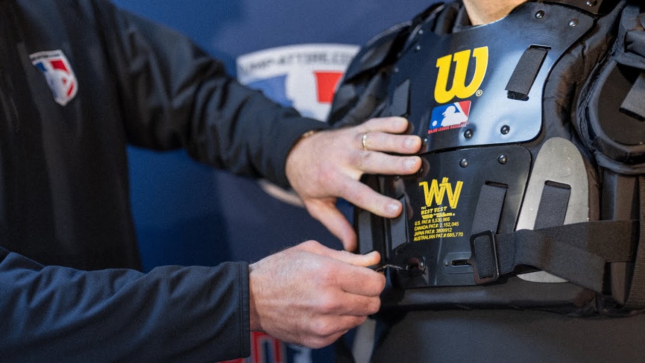 Crew How-To: Fitting Your Umpire Chest Protector