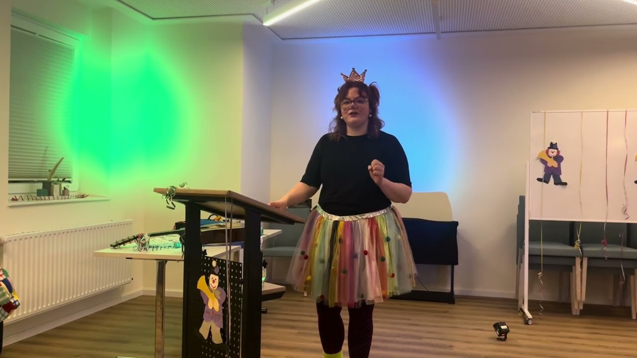 Politische Büttenrede 2026 - Prinzessin Puschel - „Krönchen richten, weitergeh‘n“ 