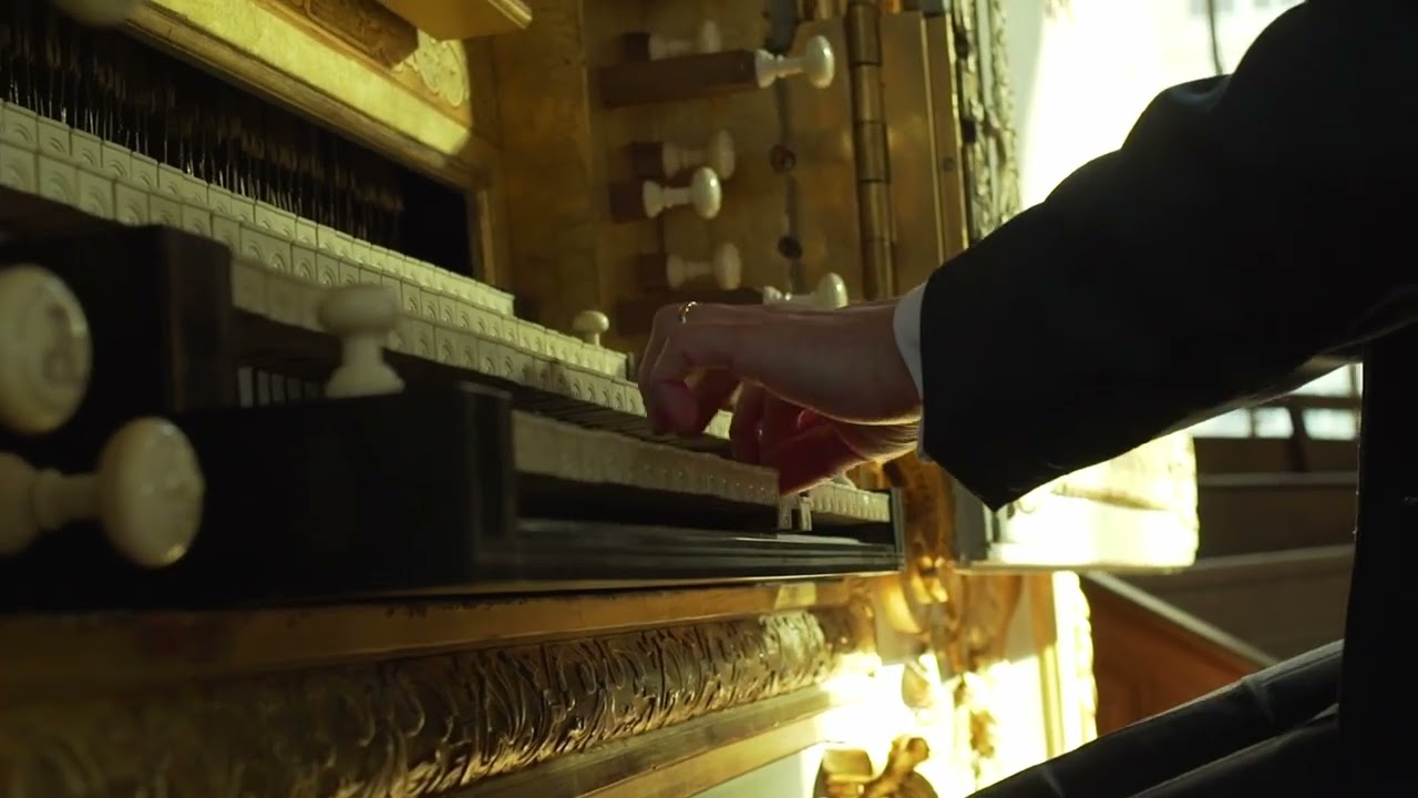 Prelude and fugue BWV 541 at the Royal Chapel in Versailles - Jean-Baptiste Robin