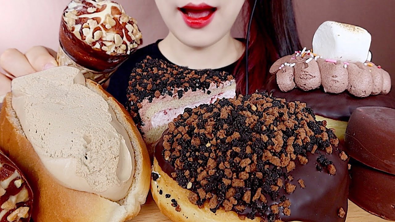 ASMR CRUNCHY CHOCOLATE CREAM DONUTS, CREAM READS MUKBANG 초코 도넛, 초코크림빵, 아이스크림 먹방 eating sounds
