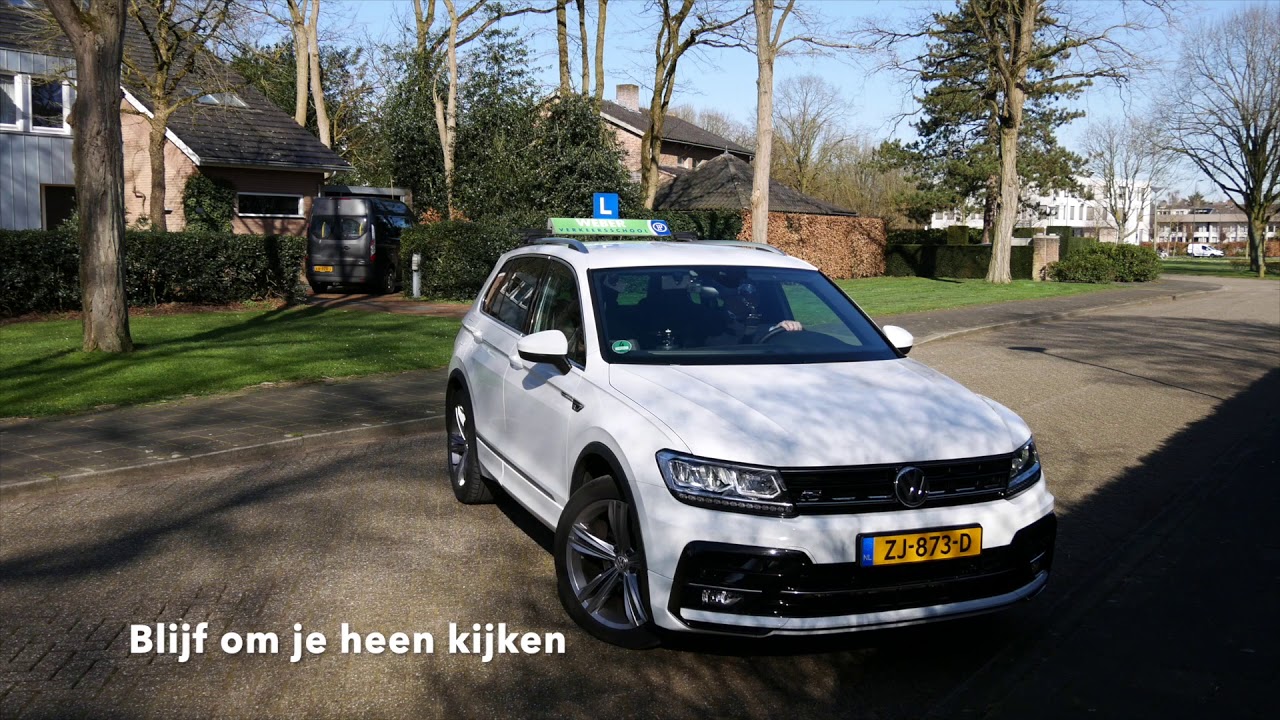 DE STRAAT IS TE SMAL !