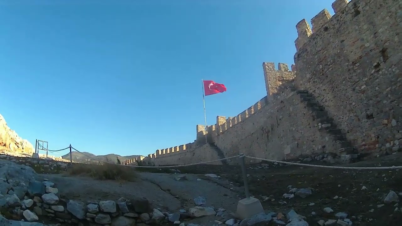 Selçuk Kalesi | Tarihin Zirvesinde Bir Sessizlik