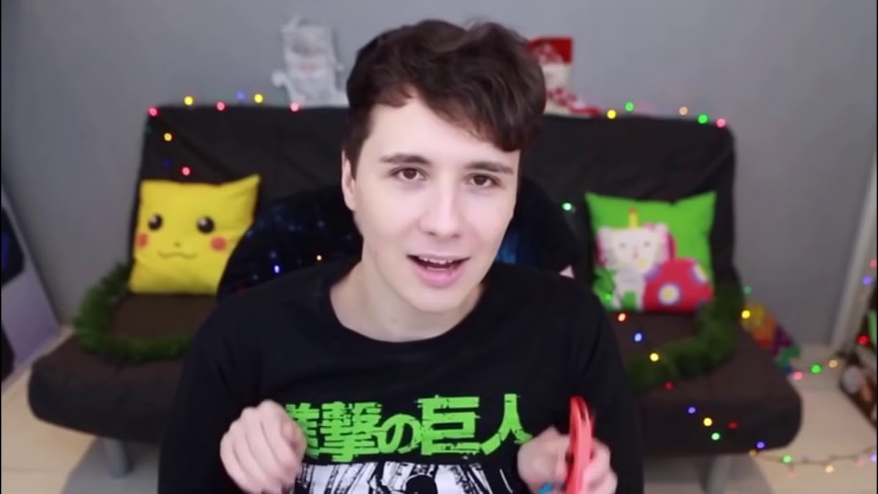 he touched the butt | phan crack #6 | satansglabellas
