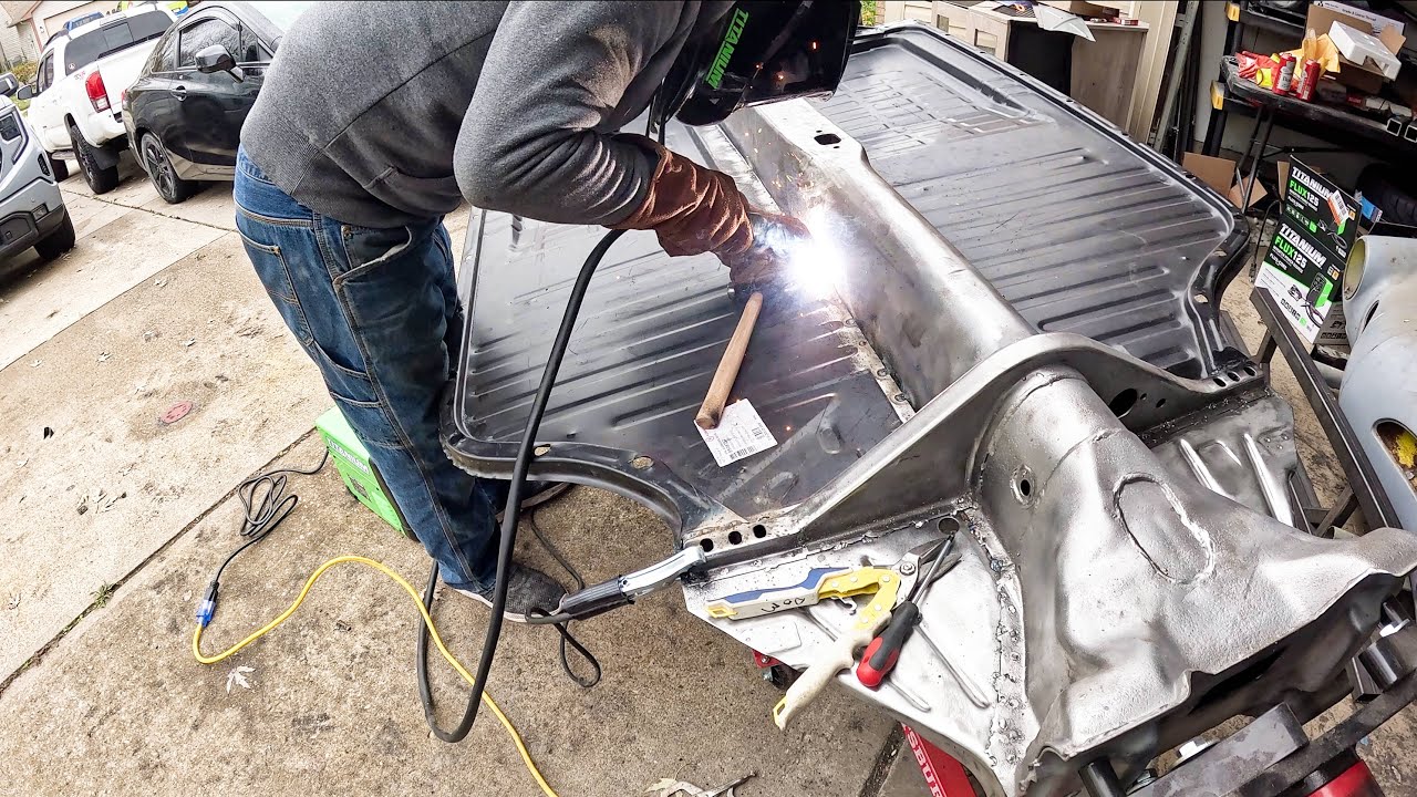 VW Karmann Ghia floor pans replacement