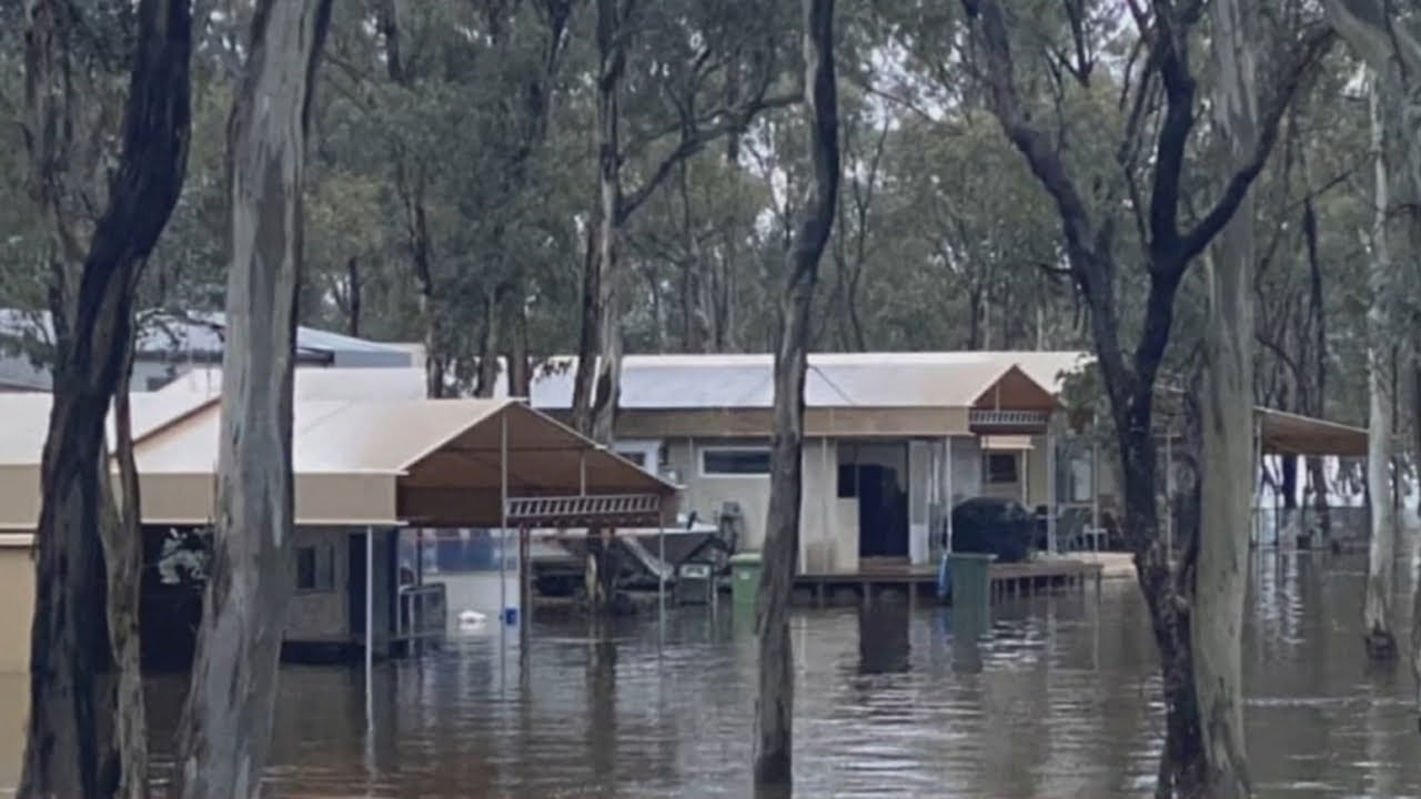 Town of Echuca prepare for one in 150-year flood event