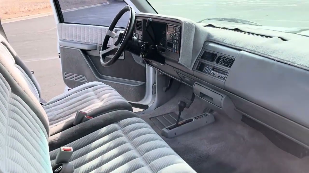 1994 Chevy 1500 - Walk Around 