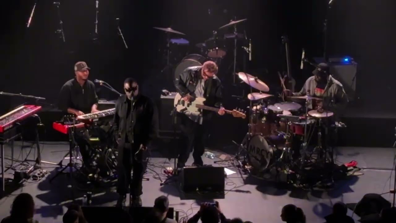 MRCY live in Paris 2026 | A short (but soulful) medley