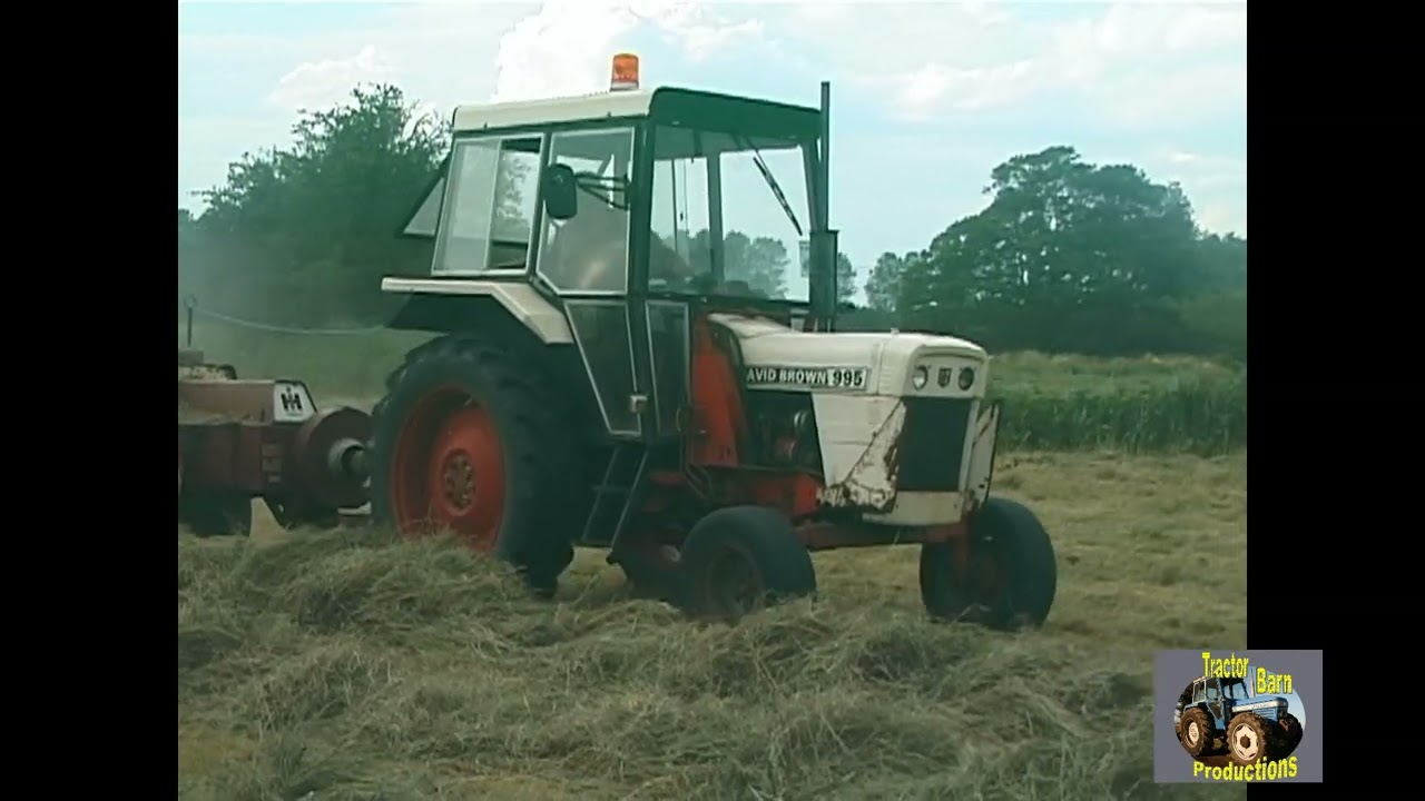 DAVID BROWN 995 AND INTERNATIONAL HARVESTER 440 BALER