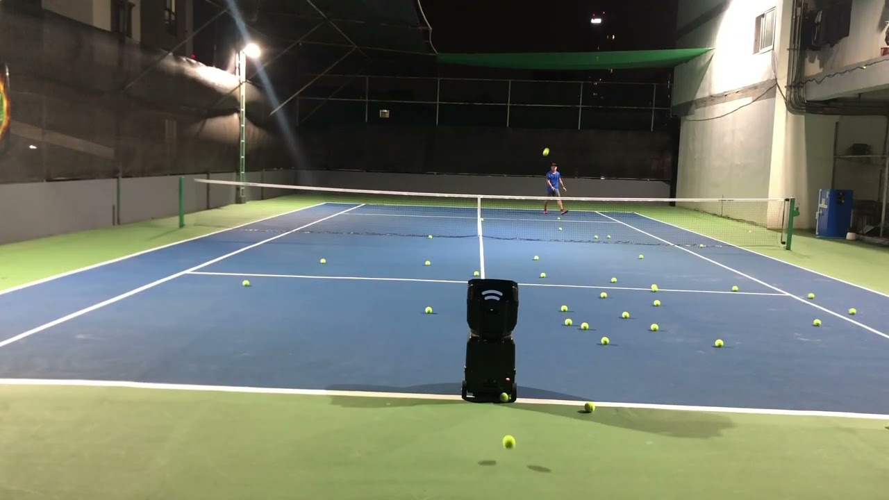 Tennis 🎾 shooting 💣 🤖 