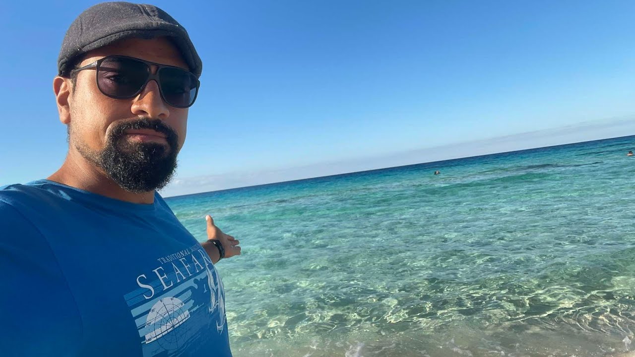 نزلنا البحر يوم ١٠/٤ و الجو كان جميل و لقينا شاطئ بخدماته فى كورنيش الأبيض الجديد