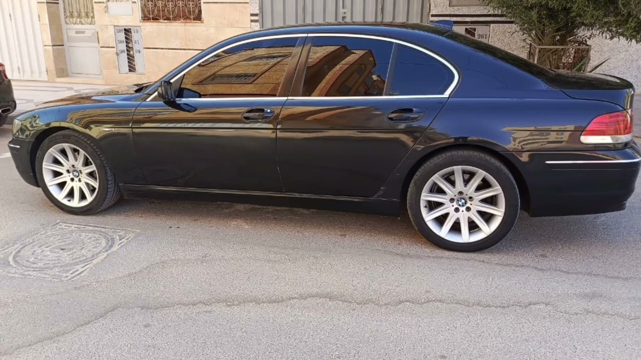 سيارة في حالة سليمة وممتازة جدا من نوع dد730 bmw@