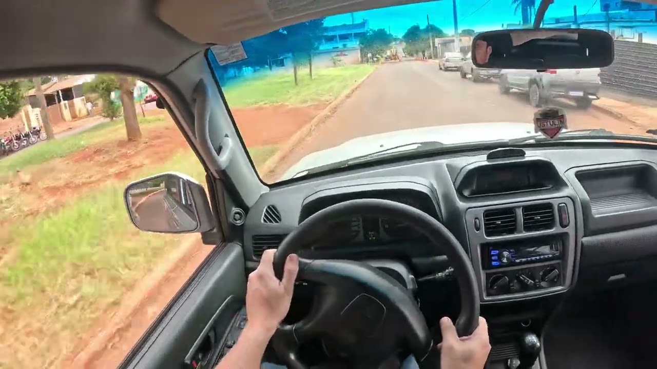 ACELERANDO UMA PAJERO TR4 4X4 FLEX