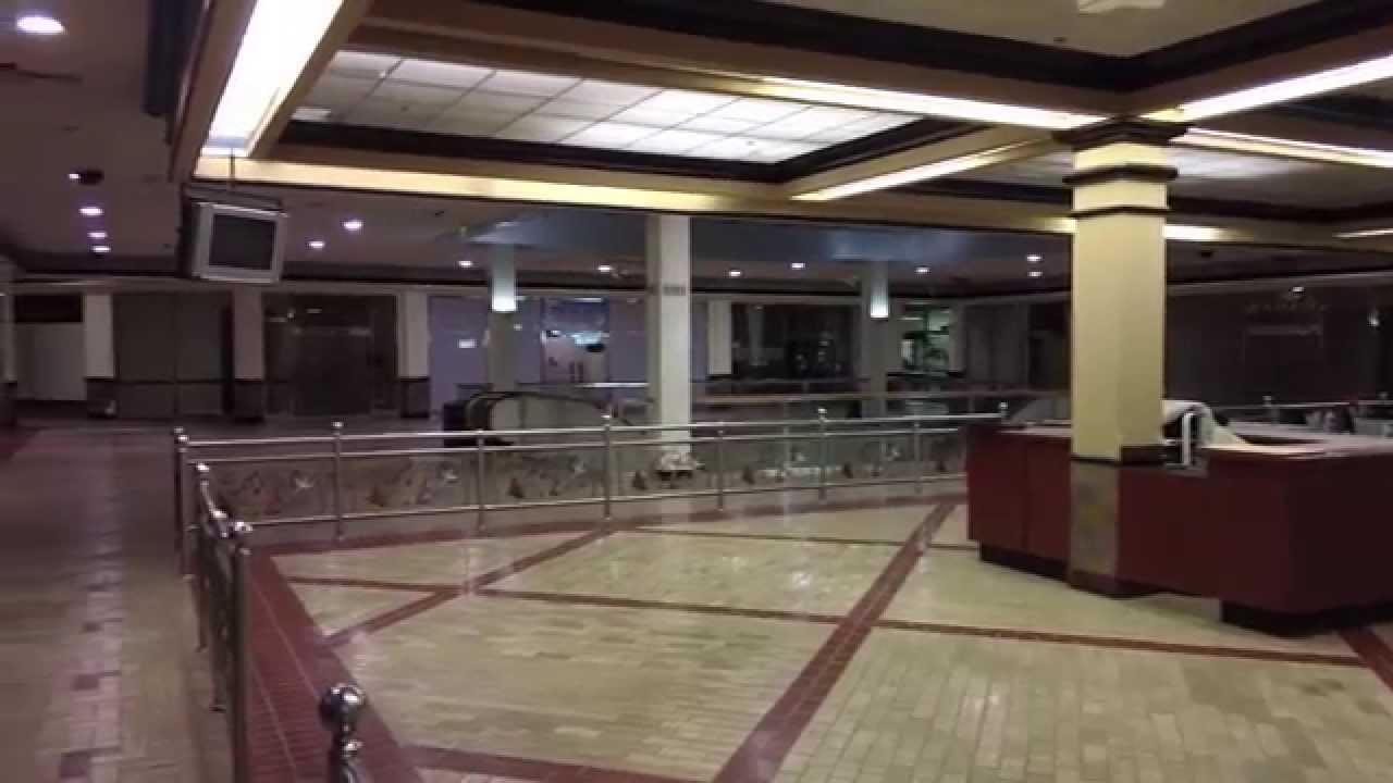 DEAD MALL SERIES : Security Square Mall's SCARY “Seoul Plaza”