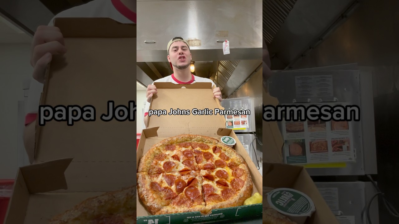 GARLIC PARMESAN STUFF CRUST?!? #pizza #youtube #food #youtubeshorts #cooking #funny #viralvideo