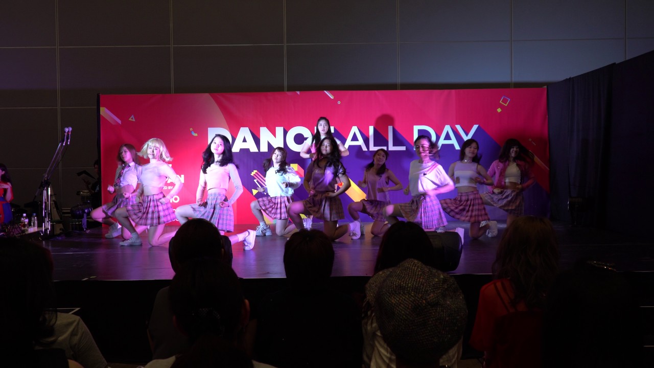 PURINTTY「PRISTIN(프리스틴) - WEE WOO」 KCON 2017 JAPAN × DREAM ON!「DANCE ALL DAY」2017.05.20