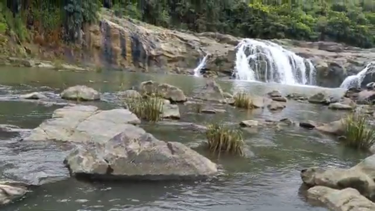 Khodiyar Dhara Waterfall! |  Khodiyar Dam #KhodiyarDam #Dhari #Gujarat
