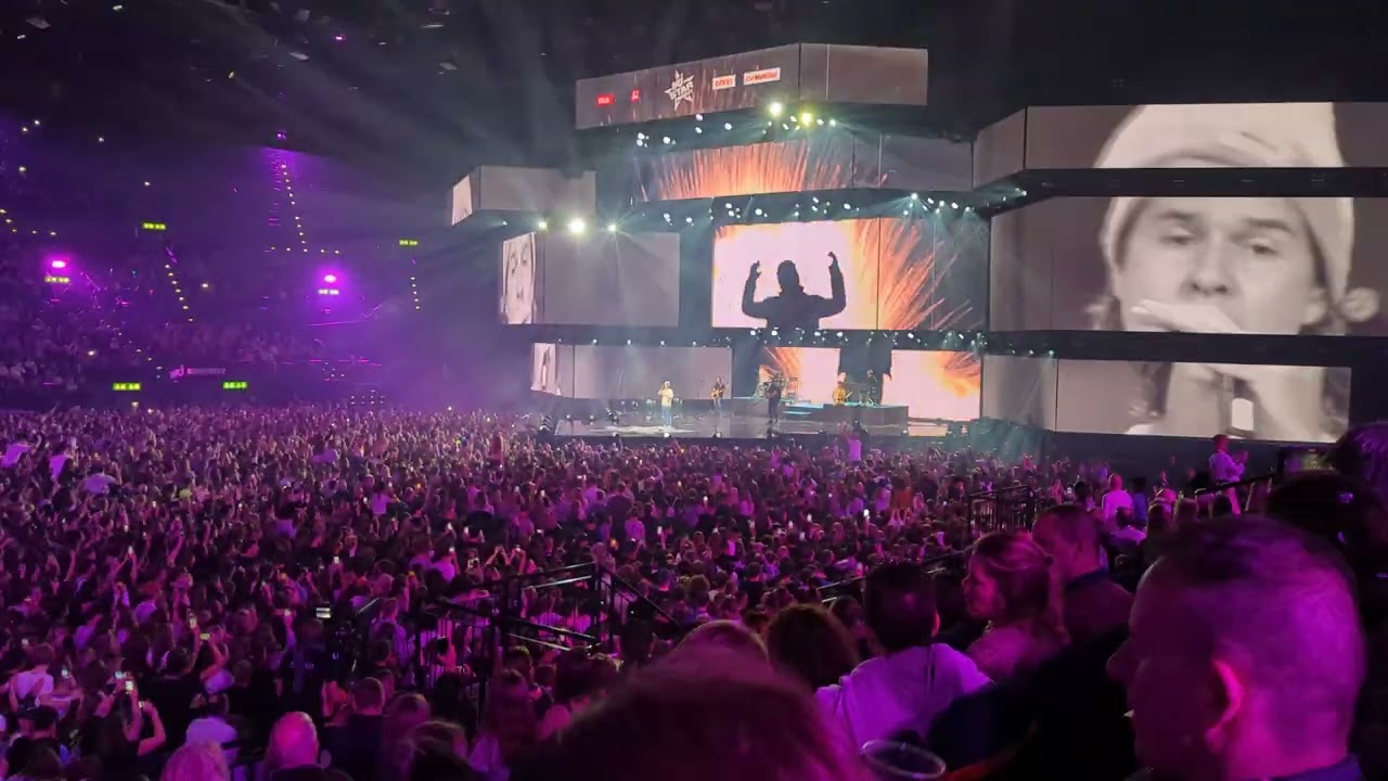 Lukas Graham - 7 Years (Live - Zurich - 18.11.2022)