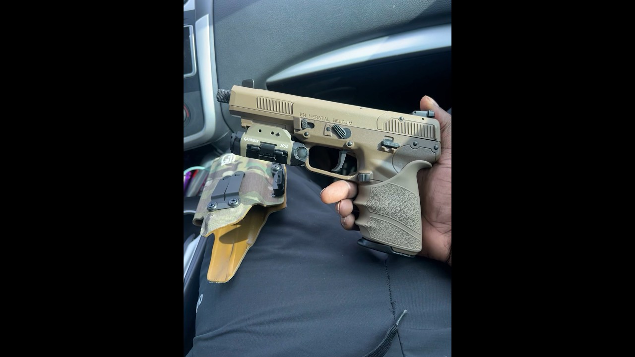 EDC 5.7x28#fn#fiveseven #ccw #edc #fde #blackfang#gun #fn57