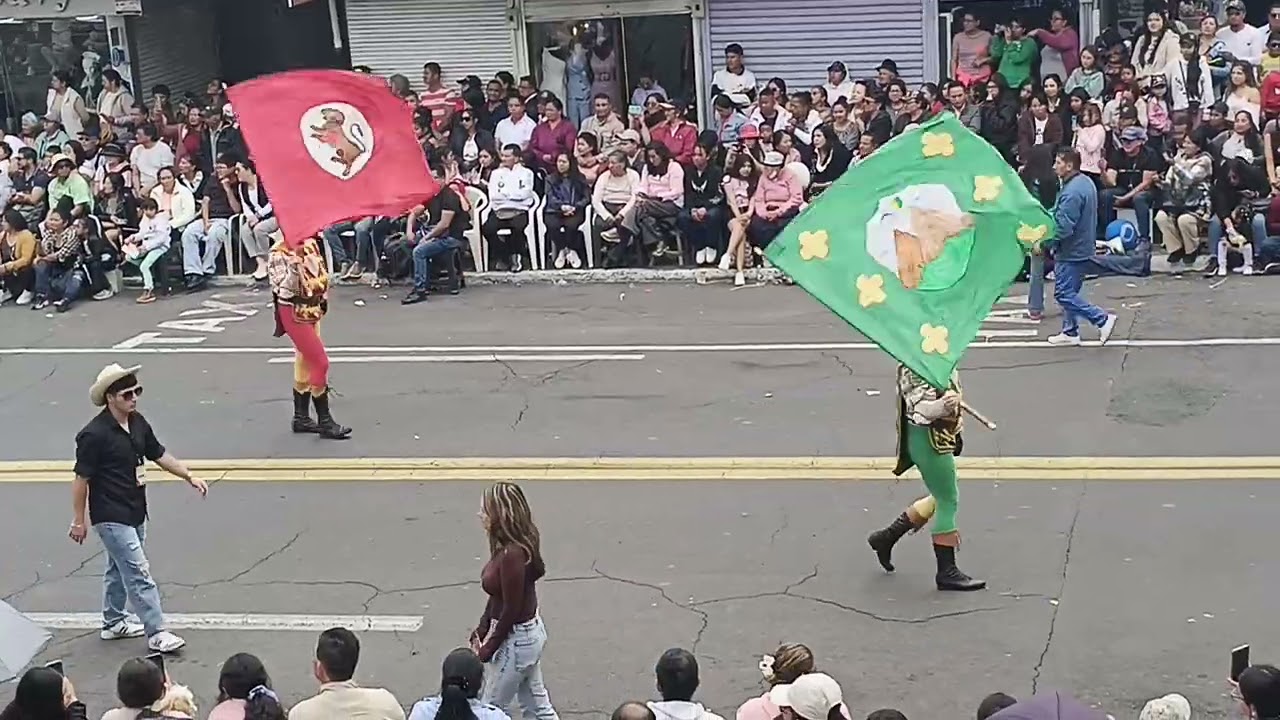 Desfile de las frutas y flores de Ambato 🇪🇨 16/02/2026