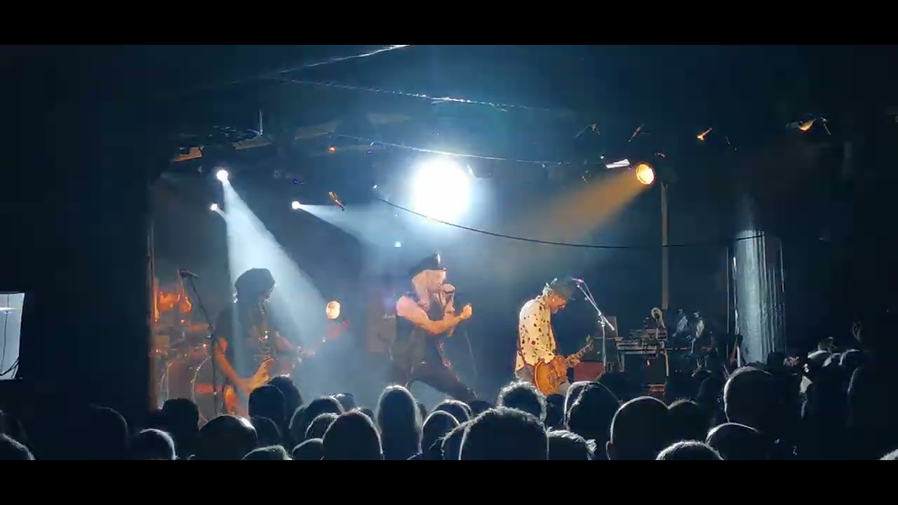 Demolition 23 - Love Song /Machine Gun Etiquette(The Damned-covers) - Tanssisali Lutakko - 5.10.2023