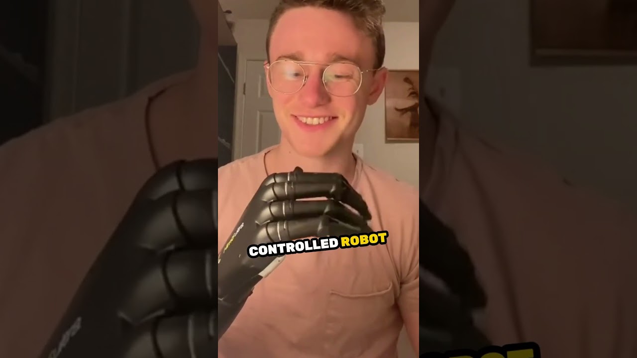 Something shocking happened with his robot arm 😯