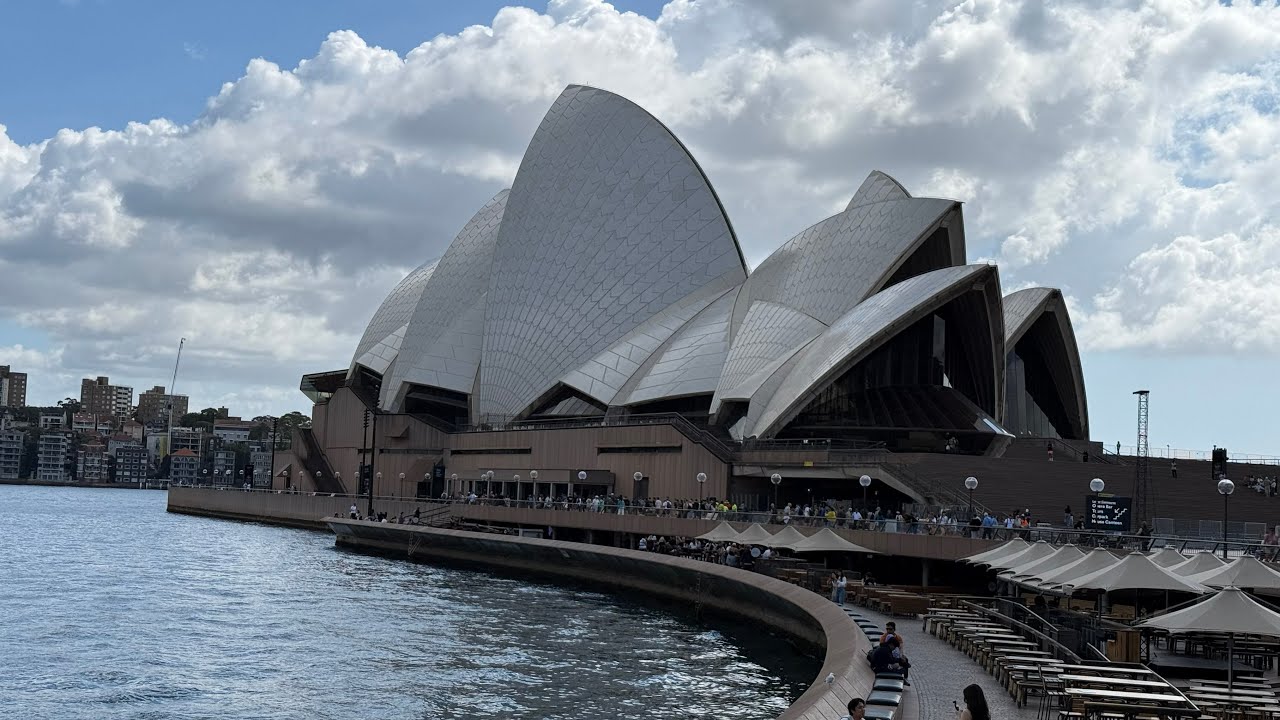 Australia 2025