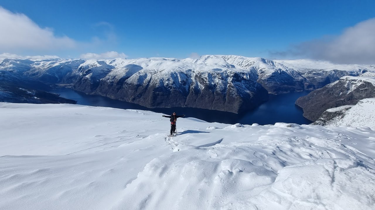 Fiord & Ski. Norwegian backcountry with amazing view. skiwithme backcountry freeride skiing
