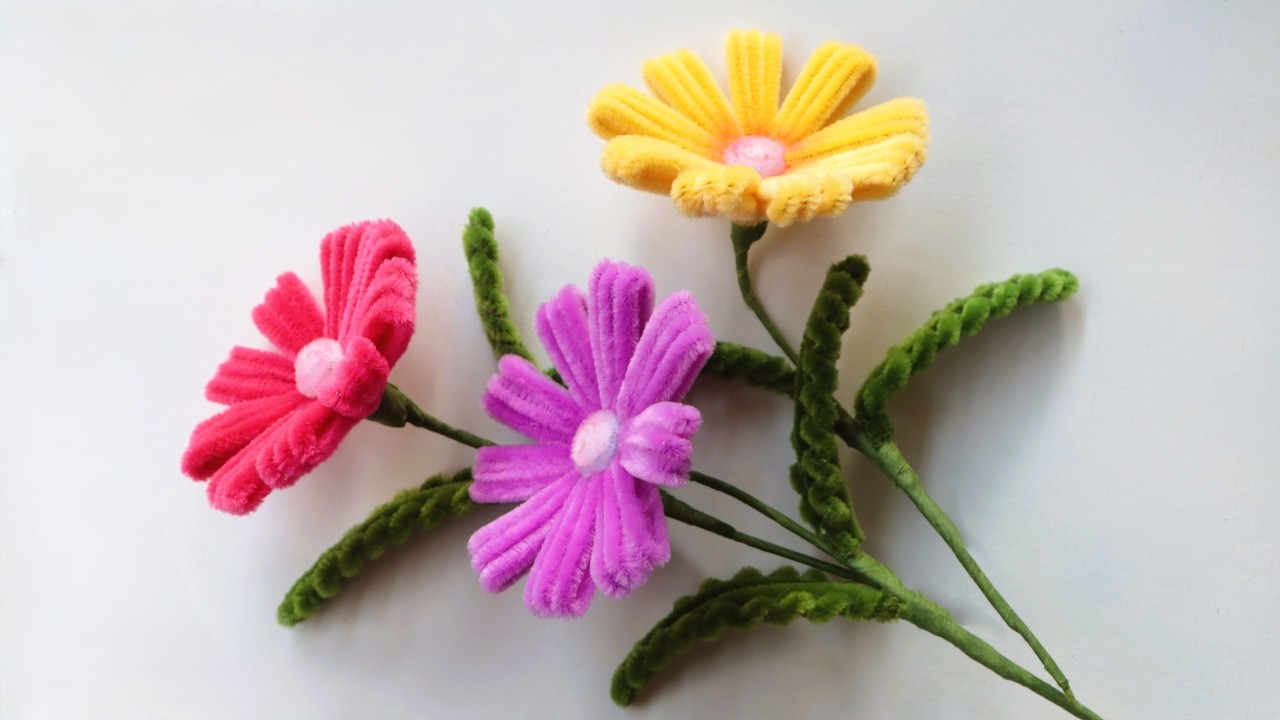 DIY Pipe Cleaner Flower / How To Make Flower From Pipe Cleaner / Easy Flower Crafts