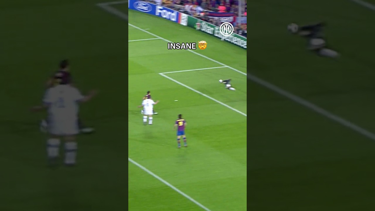 Julio Cesar makes history 🆚 Messi 