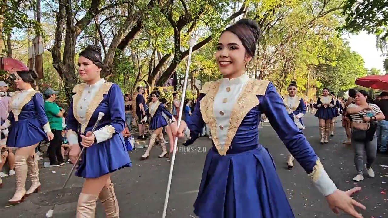 Banda Municipal de La Libertad Oeste en el desfile del correo de Sonsonate Centro #FiestasPatronales