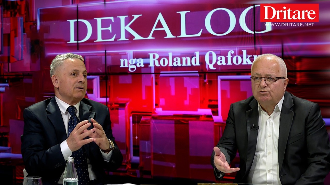 PD si PPSH! P&euml;rjashton 4 vajza si Enveri vrau 4 gra! Flet Edmond Spaho! | Dekalog nga R.Qafoku