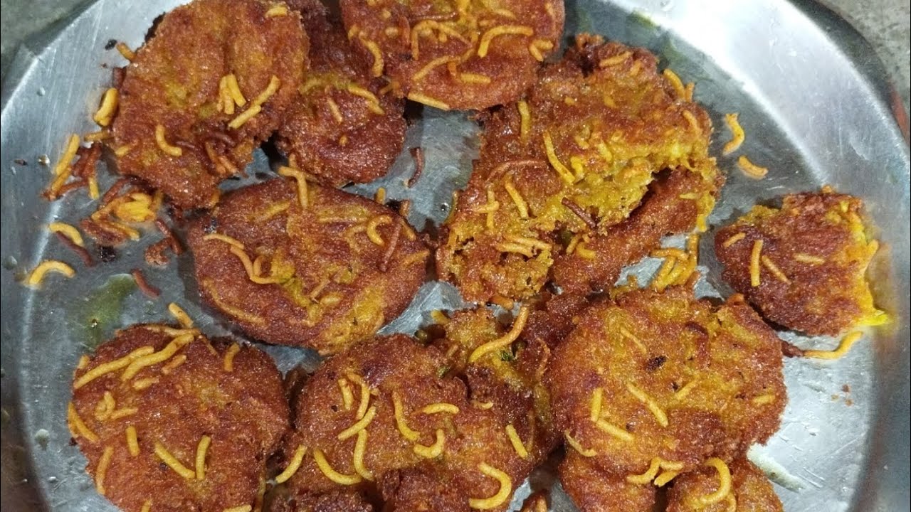 ब्रेड 🍞🥖से बनाये क्रिस्पी नास्ता बस 5 मिनट मे #video #videos #trendingvideo #kitchen #recipe @Ekta12
