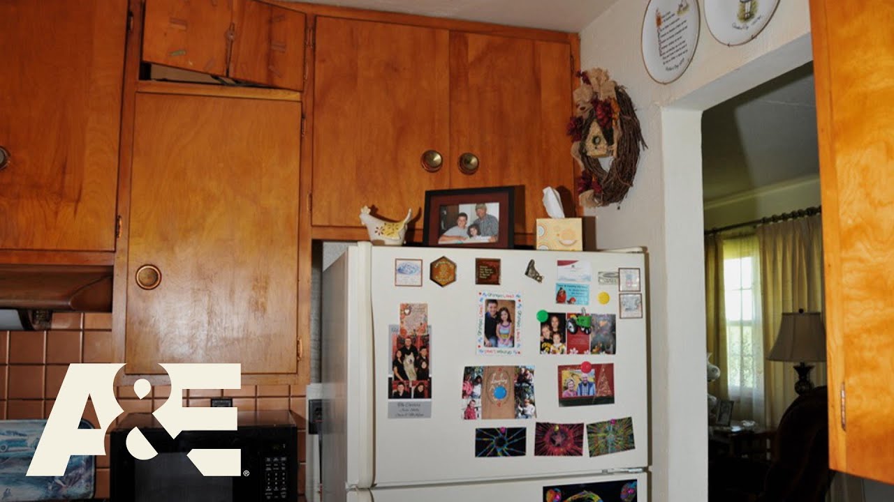 Killer Cases: Son Tries to Cover Up Mother's Murder With a Fake Home Invasion | A&E