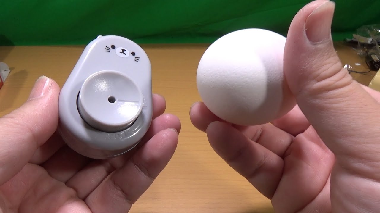 【100均】これは便利！卵穴あけ器でゆで卵の殻が剥きやすい
