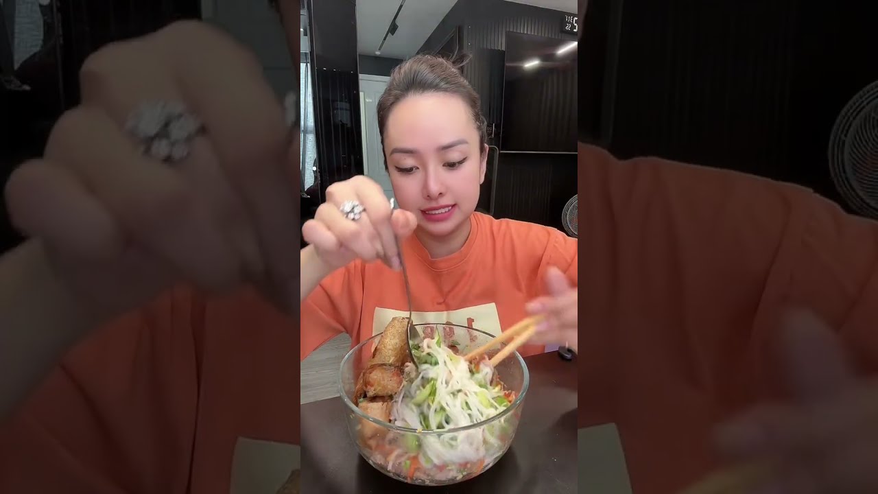 Mời mọi người Mukbang Bún Mắm Bò Huế, Bún Mắm Nêm, Bún Thịt Nướng với em nghen
