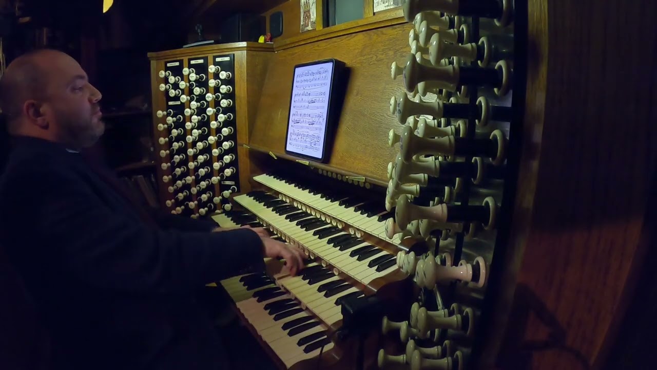 Daniel Cook plays Psalm Prelude Set 1 No 1 by Herbert Howells from Durham Cathedral