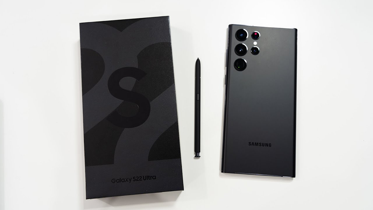 Samsung Galaxy S22 Ultra Phantom Black unboxing