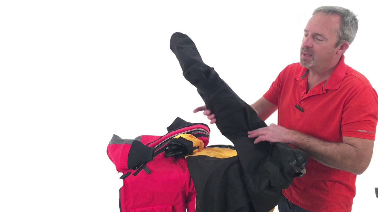 Sailing Dry Suit Basics: What is it and how does it Work | Expert Advice
