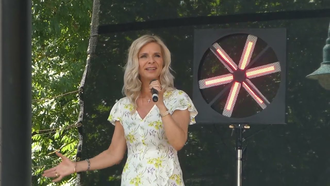 Uta Bresan(Live) - Irgendwann ist alles mal vorüber.Finowfurt am 3.7.2022