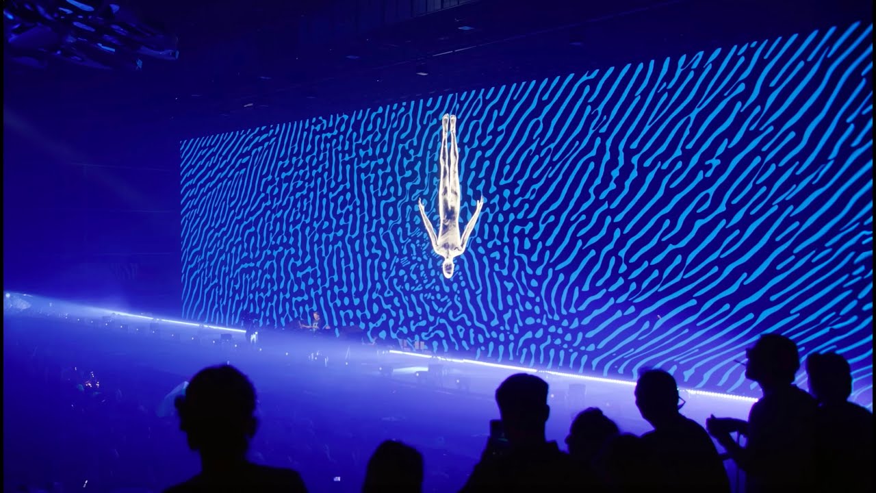 Avis Vox  'Find You' - Premiere at the Tomorrowland 2023 by Kevin de Vries