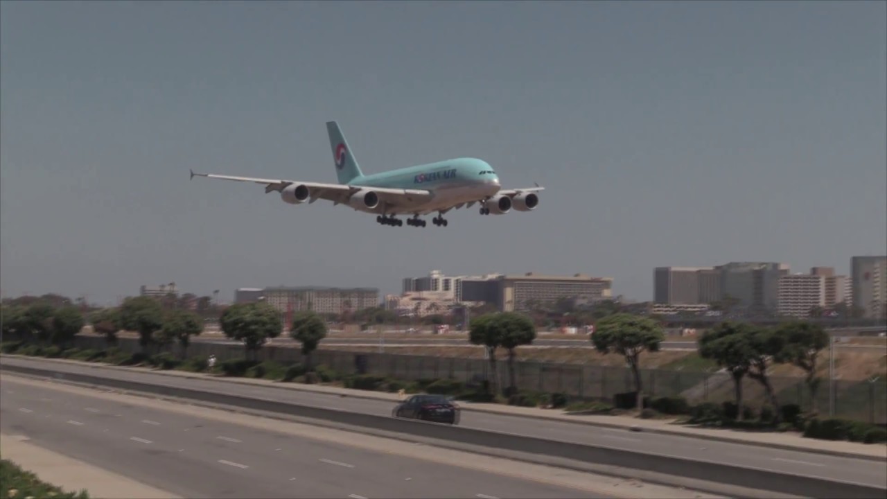 LAX Planespotting: May 28 2017