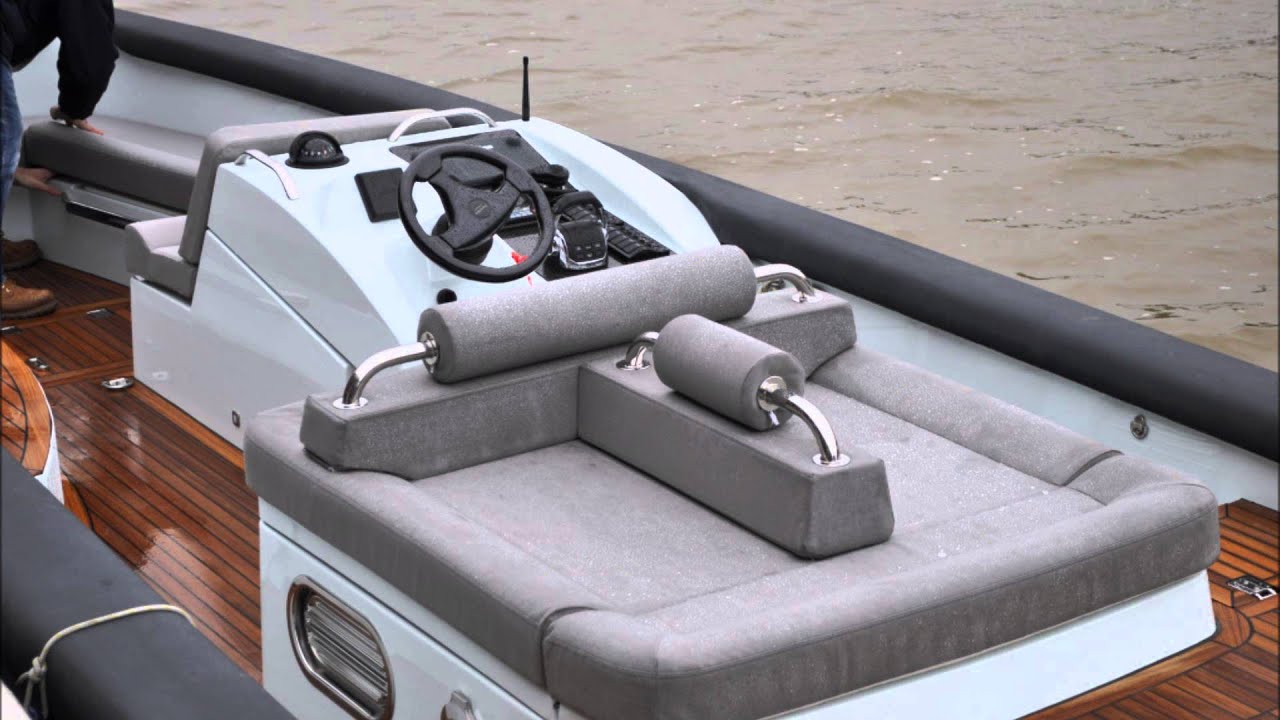 Sellerie marine PIH   fabrication coussins de cockpit