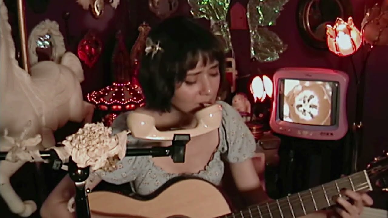 my new song blossom (✿◡‿◡)