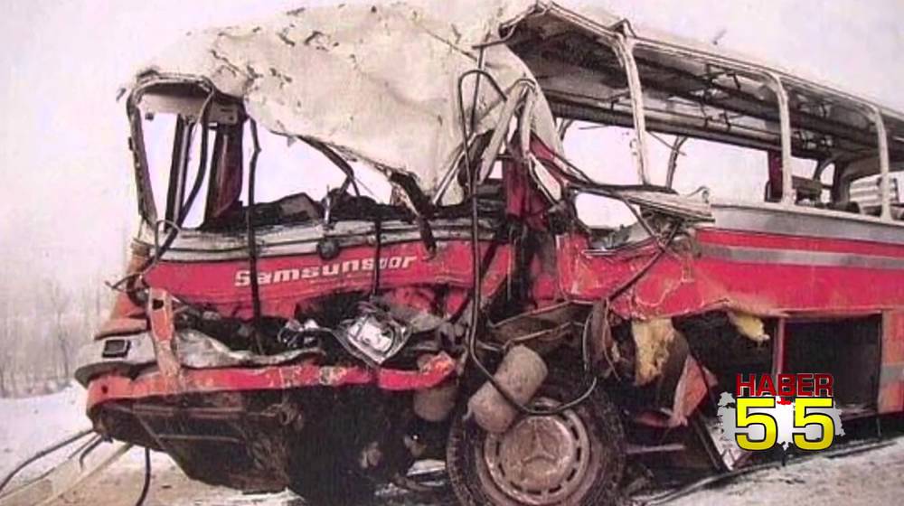 YIL 20 OCAK 1989... FUTBOL ŞEHİTLERİ MEZARLARI BAŞINDA ANILDI