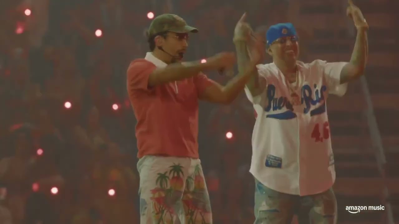 Bad Bunny feat Jowell & Randy, &Ntilde;engo Flow - Safaera | Choliseo de Puerto Rico - UnaM&aacute;s
