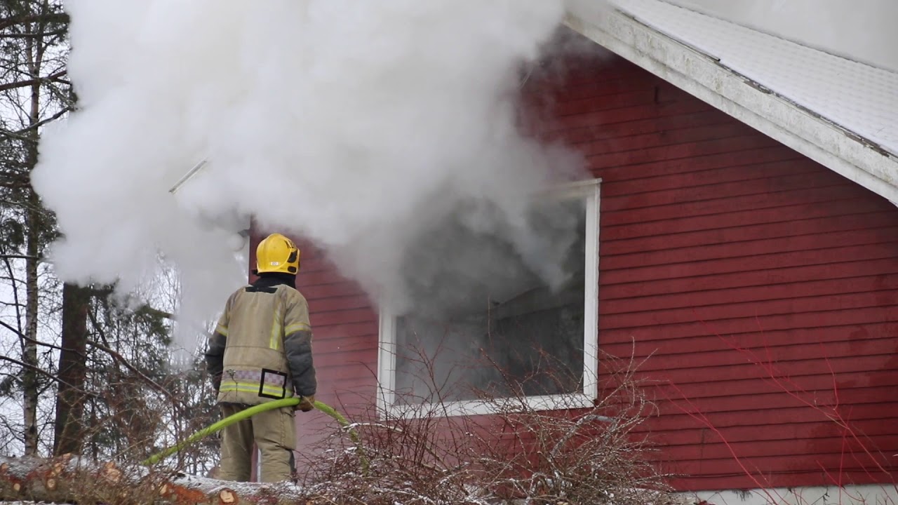 The inside of a burning house (Kongsberg brann og redning)