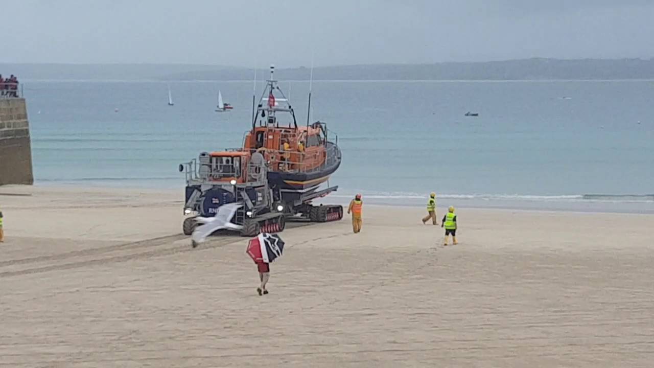 RNLI St Ives Lifeboat Launch 30/06/2016